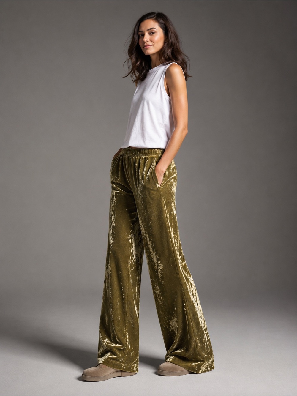 En Saison Velvet Wide Leg Pants Olive Luxe